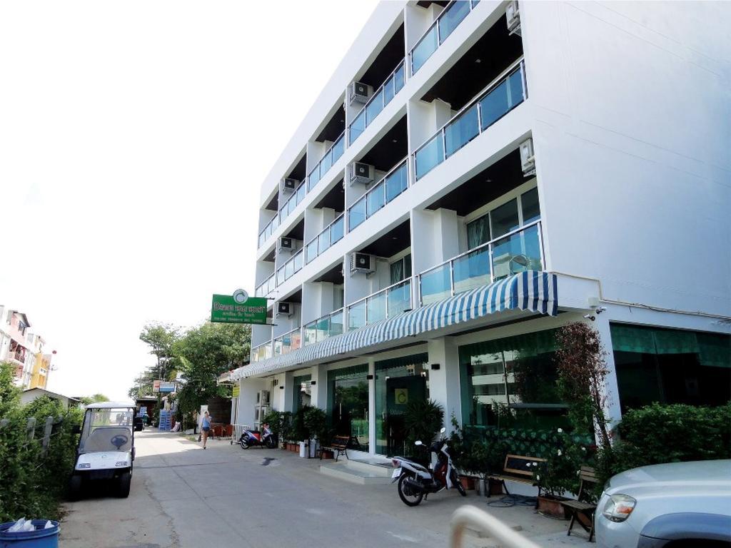 Dragon Beach Resort Jomtien Pattaya Esterno foto