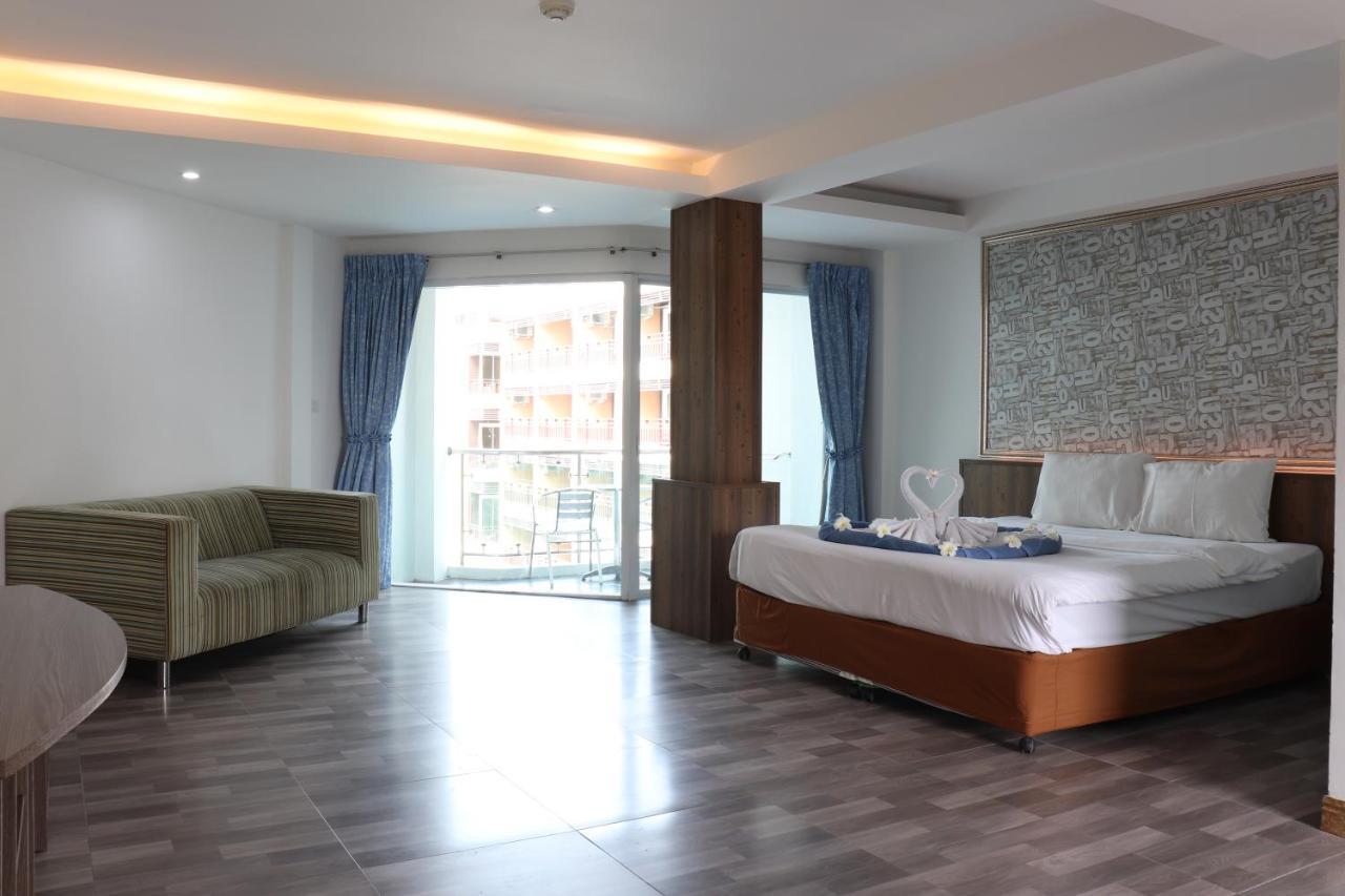 Dragon Beach Resort Jomtien Pattaya Esterno foto