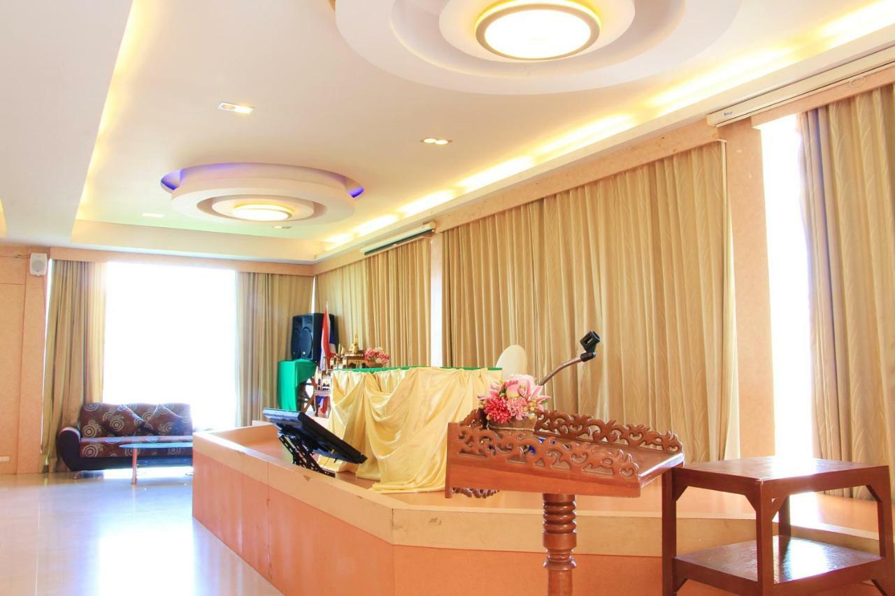 Dragon Beach Resort Jomtien Pattaya Esterno foto