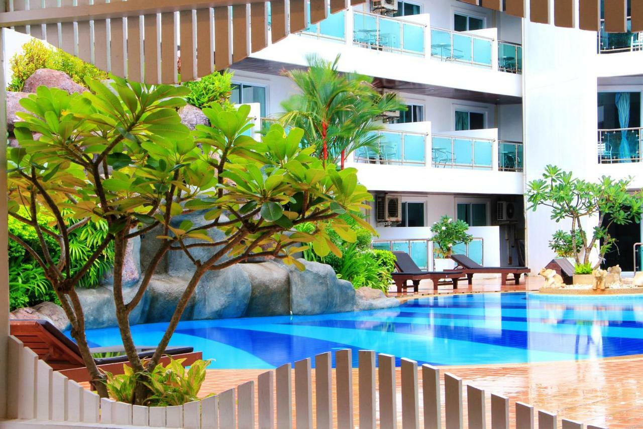 Dragon Beach Resort Jomtien Pattaya Esterno foto