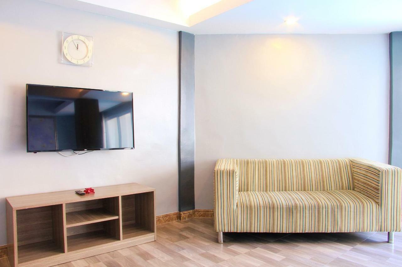 Dragon Beach Resort Jomtien Pattaya Esterno foto